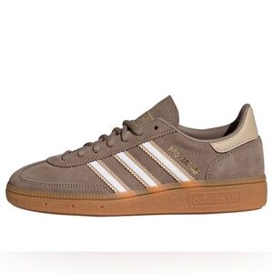 Kids Adidas Spezial - size 4 (big girl)
